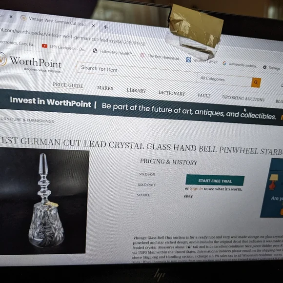 Vintage West German Crystal Bell Pinwheel Starburst. - Picture 4 of 4